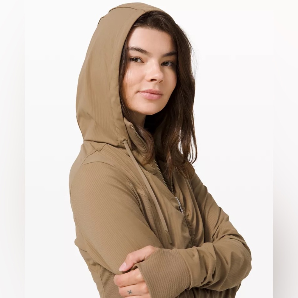 LuLulemon Beyond the Studio Beige Tan Brown Safari Hoodie Jacket 6 - Picture 3 of 16